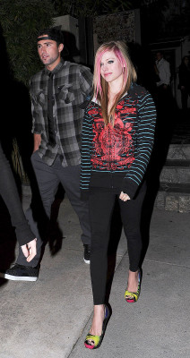photo 17 in Lavigne gallery [id347074] 2011-01-24 00:00:00