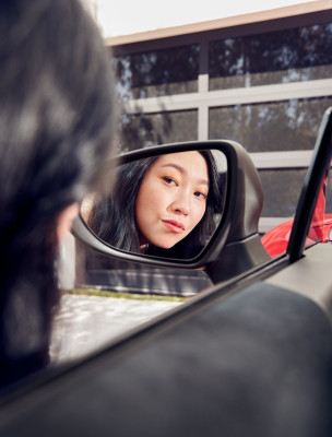 Awkwafina-«COSMOPOLITAN» 2021.