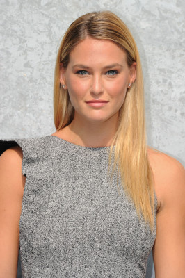 Bar Refaeli pic #423032