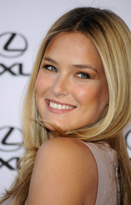 photo 5 in Bar Refaeli gallery [id265254] 2010-05-20 00:00:00
