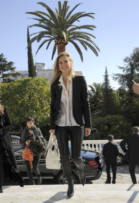 photo 6 in Bar Refaeli gallery [id607147] 2013-02-20 00:00:00