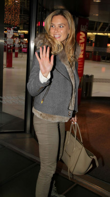Bar Refaeli pic #587639