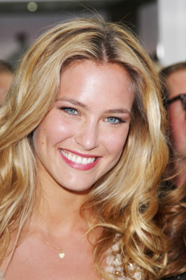 Bar Refaeli pic #401990