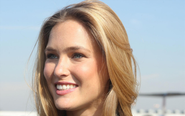 photo 4 in Bar Refaeli gallery [id204894] 2009-11-09 00:00:00