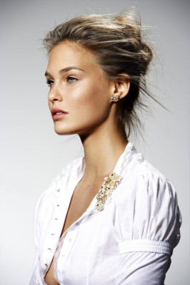 Bar Refaeli pic #414976