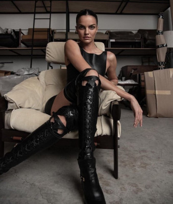 Barbara Fialho for Numero Brasil 2023