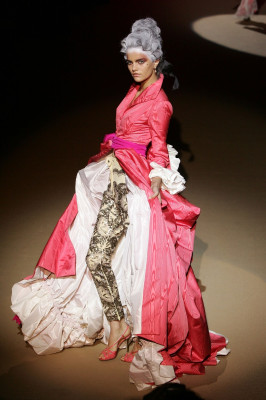 Barbara Fialho for Carven F/W 2005 couture