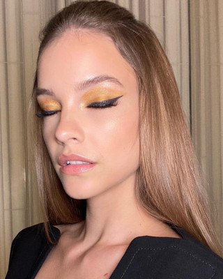 Barbara Palvin 
