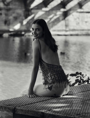 Barbara Palvin by Rafa Gallar for Elle Spain (Feb 2022)