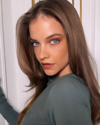 Barbara Palvin 