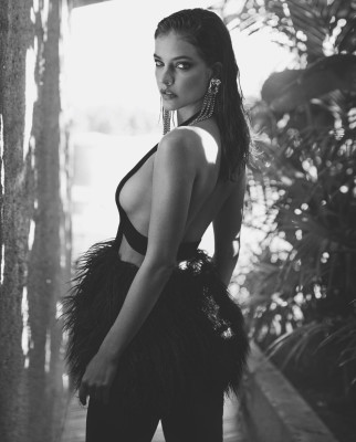 Barbara Palvin by Greg Swales for Harper&#039;s Bazaar Greece (Dec 2021)