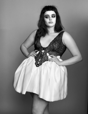 Пожалуйста, добавьте галерею Barbie Ferreira