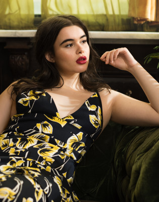 Пожалуйста, добавьте галерею Barbie Ferreira