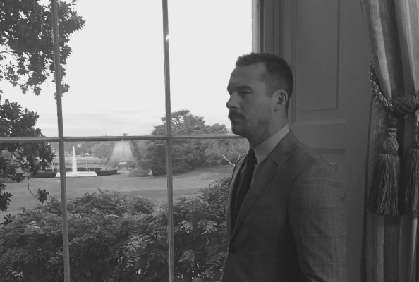 Barry Sloane - The White House in Washington 11/15/2016
