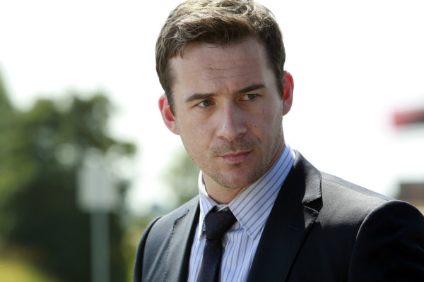 Barry Sloane  pic #873810