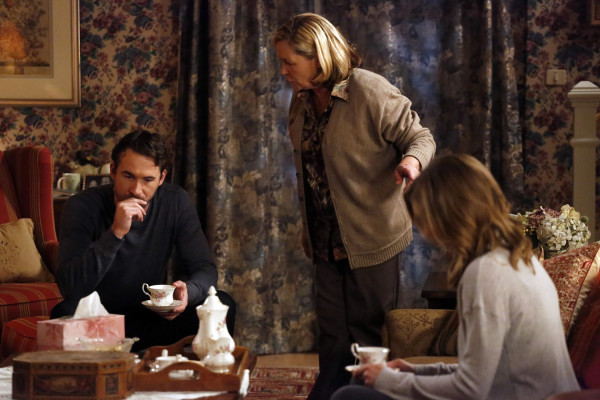 Barry Sloane  pic #886305