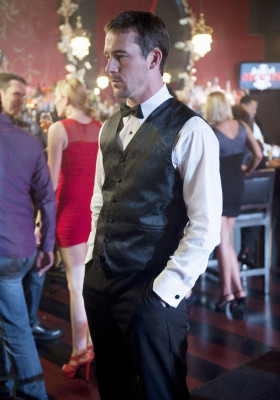 Barry Sloane  pic #884177