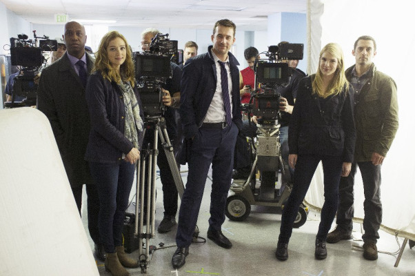 photo 4 in Barry Sloane  gallery [id886312] 2016-05-13 00:00:00