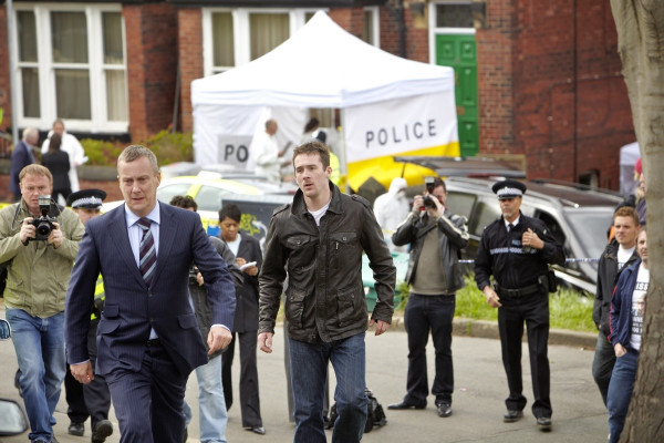 Barry Sloane - DCI Banks (2010) 1x01 &#039;Aftermath: Part 1&#039;