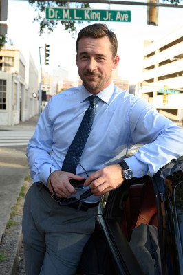 Barry Sloane - Bluff City Law (2019) 1x03 &#039;25 Years to Life&#039;