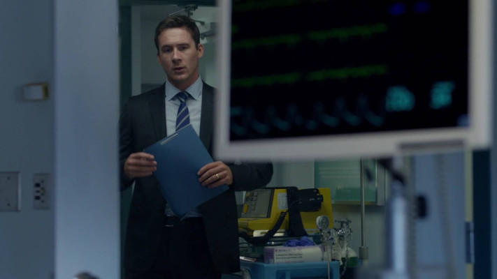 Barry Sloane - The Whispers (2015) 1x03 &#039;Collision&#039;