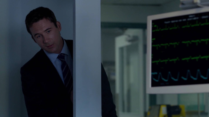Barry Sloane - The Whispers (2015) 1x03 &#039;Collision&#039;