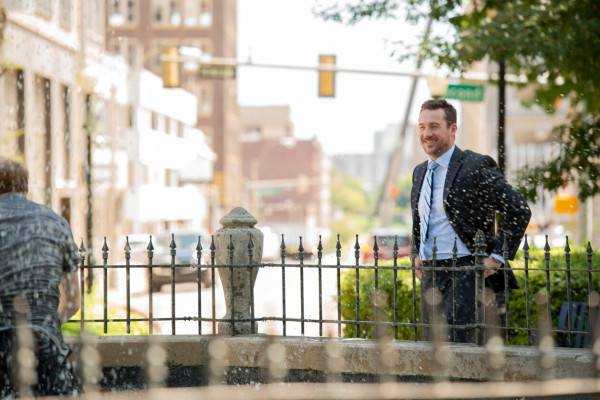 Barry Sloane - Bluff City Law (2019) 1x04 &#039;Fire In A Crowded Theater&#039;