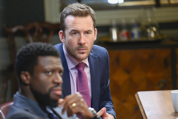 Barry Sloane - Bluff City Law (2019) 1x04 &#039;Fire In A Crowded Theater&#039;