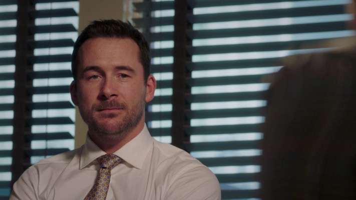 Barry Sloane - Bluff City Law (2019) 1x04 &#039;Fire In A Crowded Theater&#039;