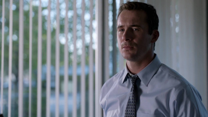 Barry Sloane - The Whispers (2015) 1x05 &#039;What Lies Beneath&#039;