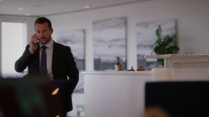 Barry Sloane - Bluff City Law (2019) 1x07 &#039;American Epidemic&#039;