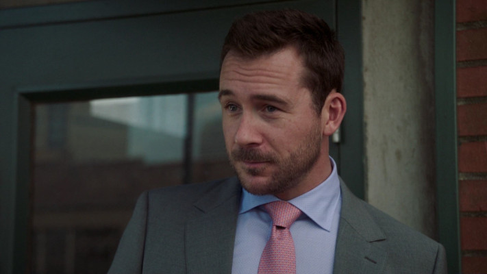 Barry Sloane - Bluff City Law (2019) 1x07 &#039;American Epidemic&#039;
