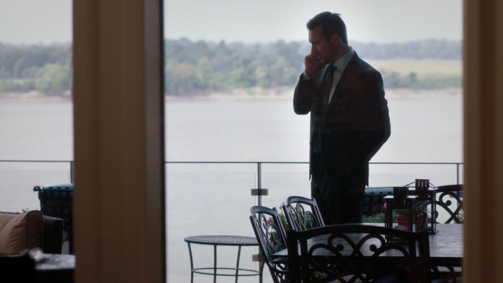 Barry Sloane - Bluff City Law (2019) 1x07 &#039;American Epidemic&#039;
