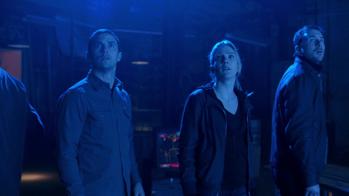 Barry Sloane - The Whispers (2015) 1x13 &#039;Game Over&#039;