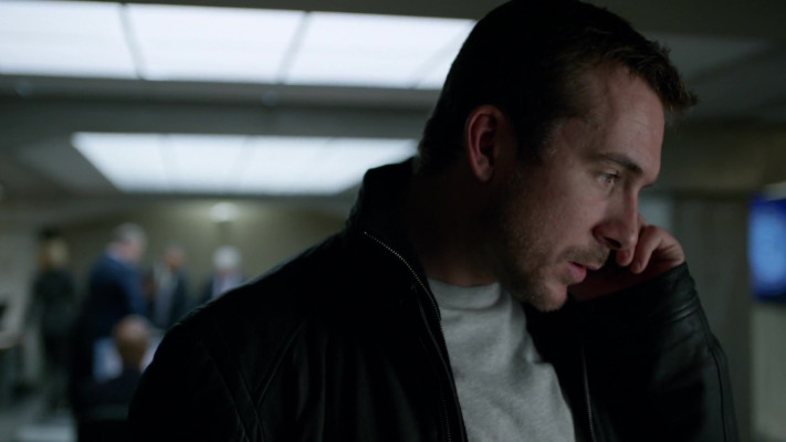 Barry Sloane - The Whispers (2015) 1x13 &#039;Game Over&#039;