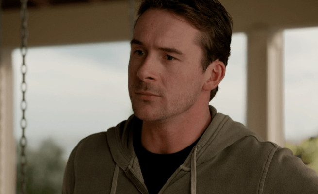 Barry Sloane - Revenge (2014) 3x12 &#039;Endurance&#039;