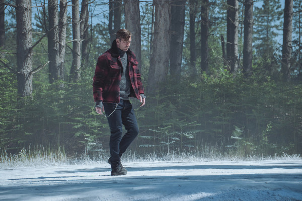 Barry Sloane - Passenger (2024)