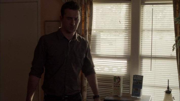 Barry Sloane - Revenge (2012) 2x04 &#039;Intuition&#039;