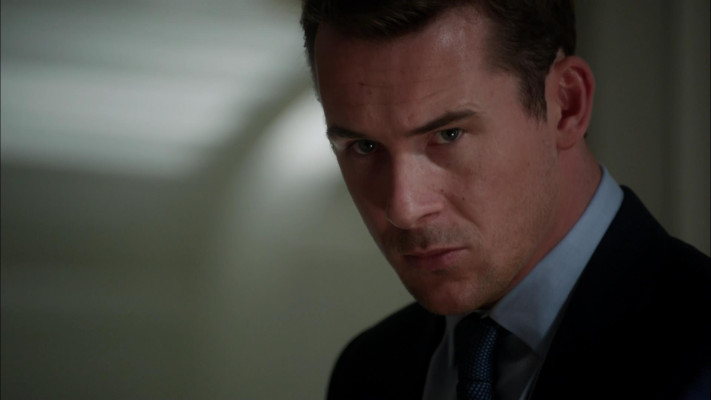Barry Sloane - Revenge (2012) 2x07 &#039;Penance&#039;