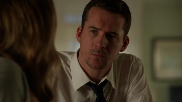 Barry Sloane - Revenge (2013) 2x15 &#039;Retribution&#039;