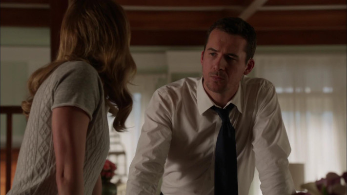 Barry Sloane - Revenge (2013) 2x15 &#039;Retribution&#039;