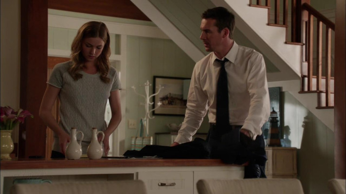 Barry Sloane - Revenge (2013) 2x15 &#039;Retribution&#039;