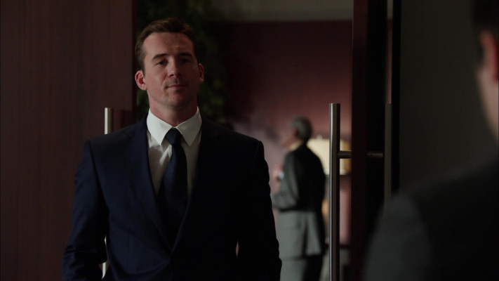 Barry Sloane - Revenge (2013) 2x15 &#039;Retribution&#039;