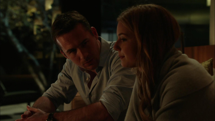 Barry Sloane - Revenge (2013) 2x16 &#039;Illumination&#039;