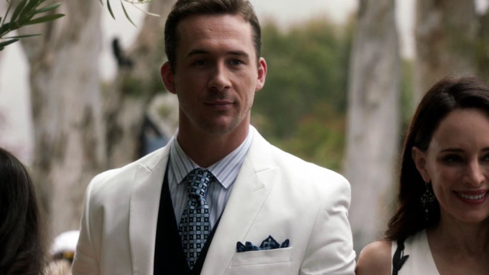 Barry Sloane - Revenge (2013) 3x03 &#039;Confession&#039;