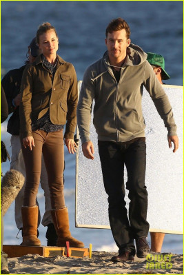 Barry Sloane - &#039;Revenge&#039; 3x07 &#039;Resurgence&#039; On Set in Malibu 09/25/2013