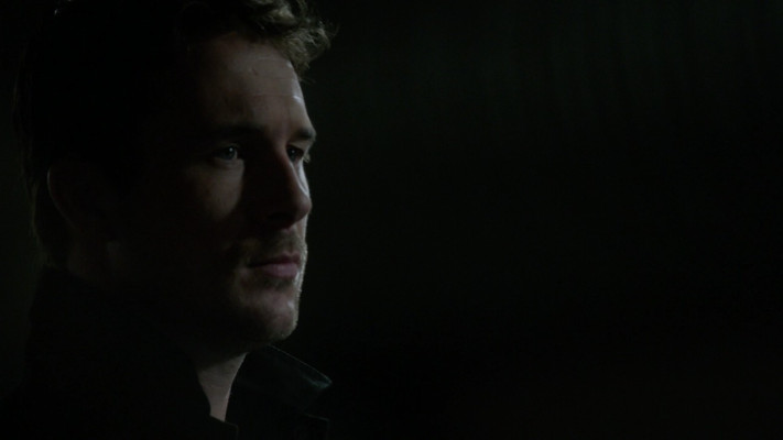 Barry Sloane - Revenge (2014) 3x20 &#039;Revolution&#039;