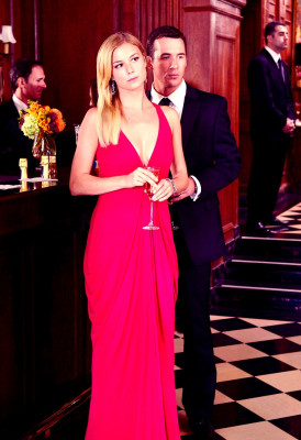 photo 4 in Barry Sloane  gallery [id587343] 2012-12-03 00:00:00