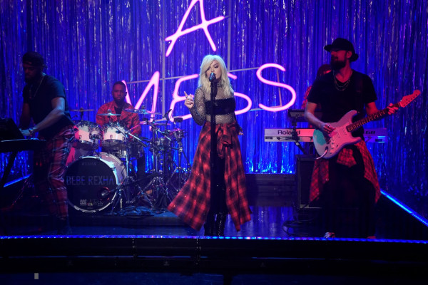 Bebe Rexha - Late Night with Seth Meyers in New York 09/06/2018