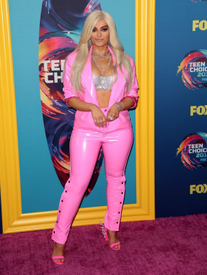 Bebe Rexha - Teen Choice Awards in Inglewood 08/12/2018